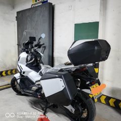 Honda X-ADV 750 - фото 1