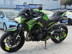 Kawasaki Z900 950 cc - фото 1