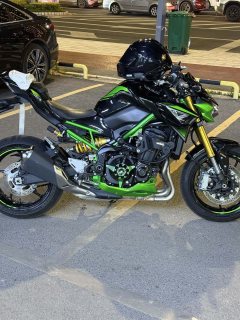 Kawasaki Z900 950 cc - фото 1