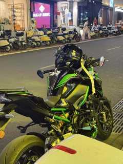Kawasaki Z900 950 cc - фото 3