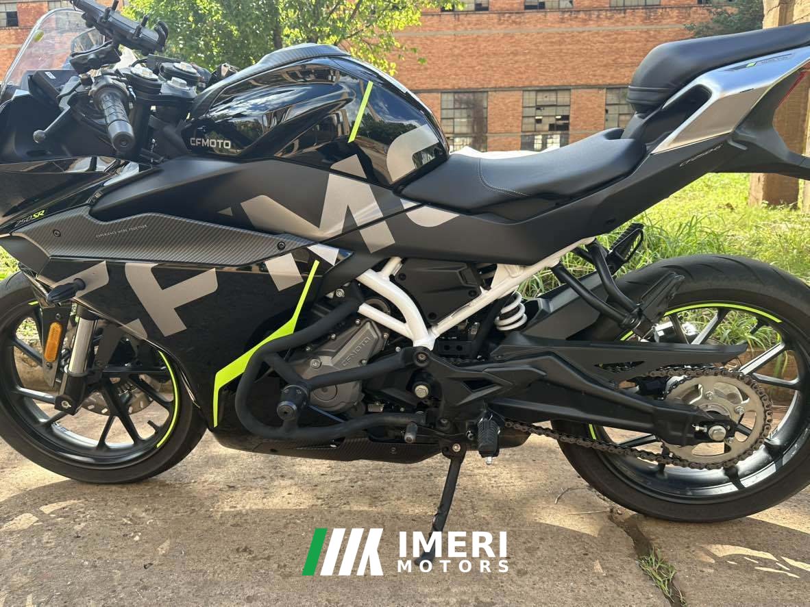 2021 CFMOTO 250SR
