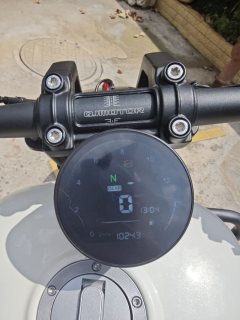QJMOTOR Flash 350 - фото 6