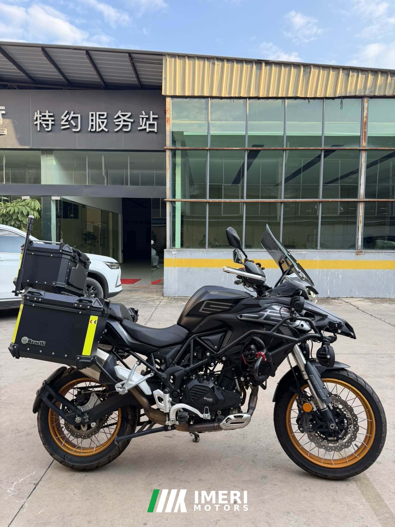 2024 Benelli TRK552 550 cc
