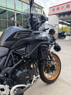 Benelli TRK552 550 cc - фото 8