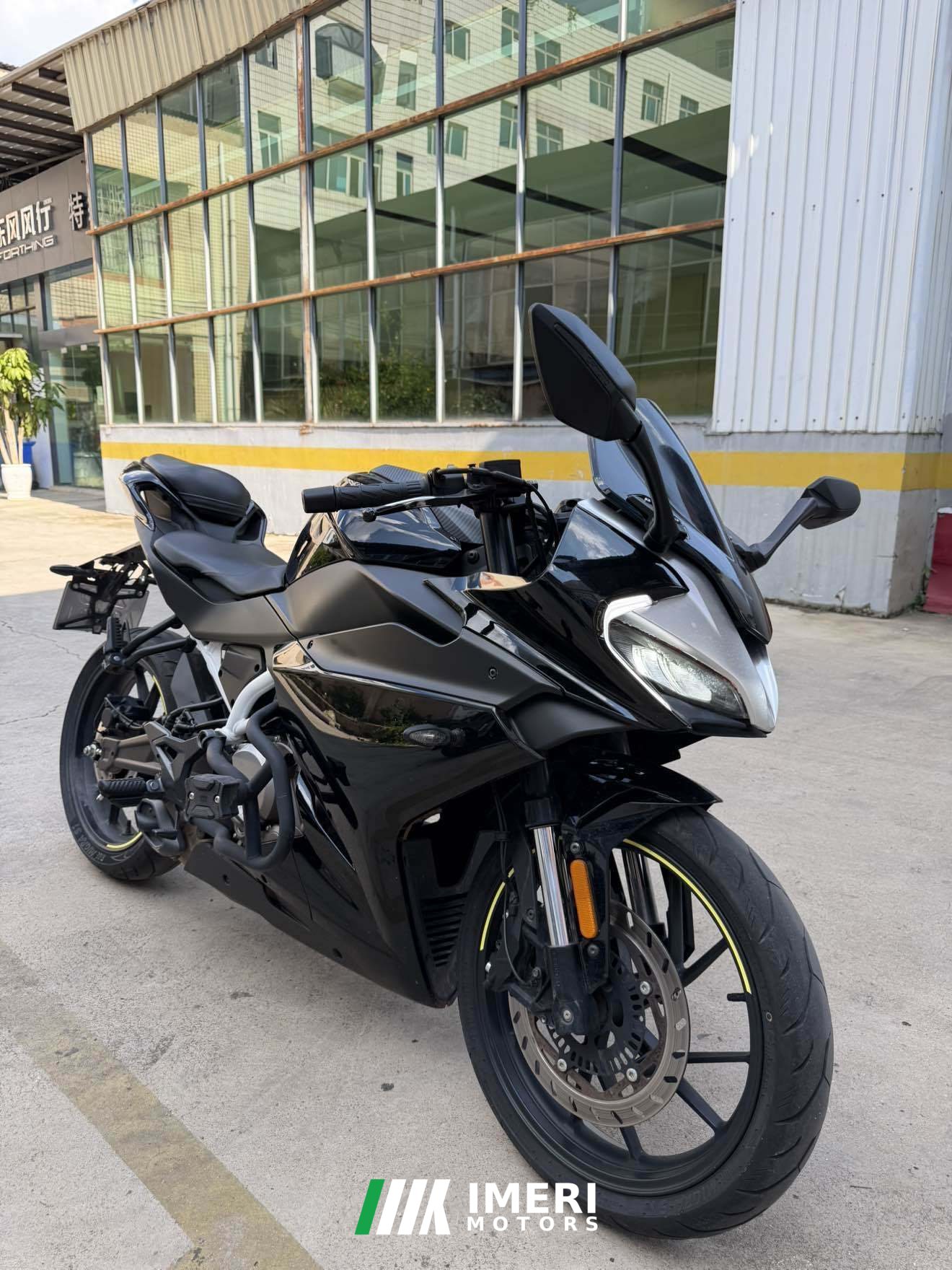 2021 CFMOTO 250SR