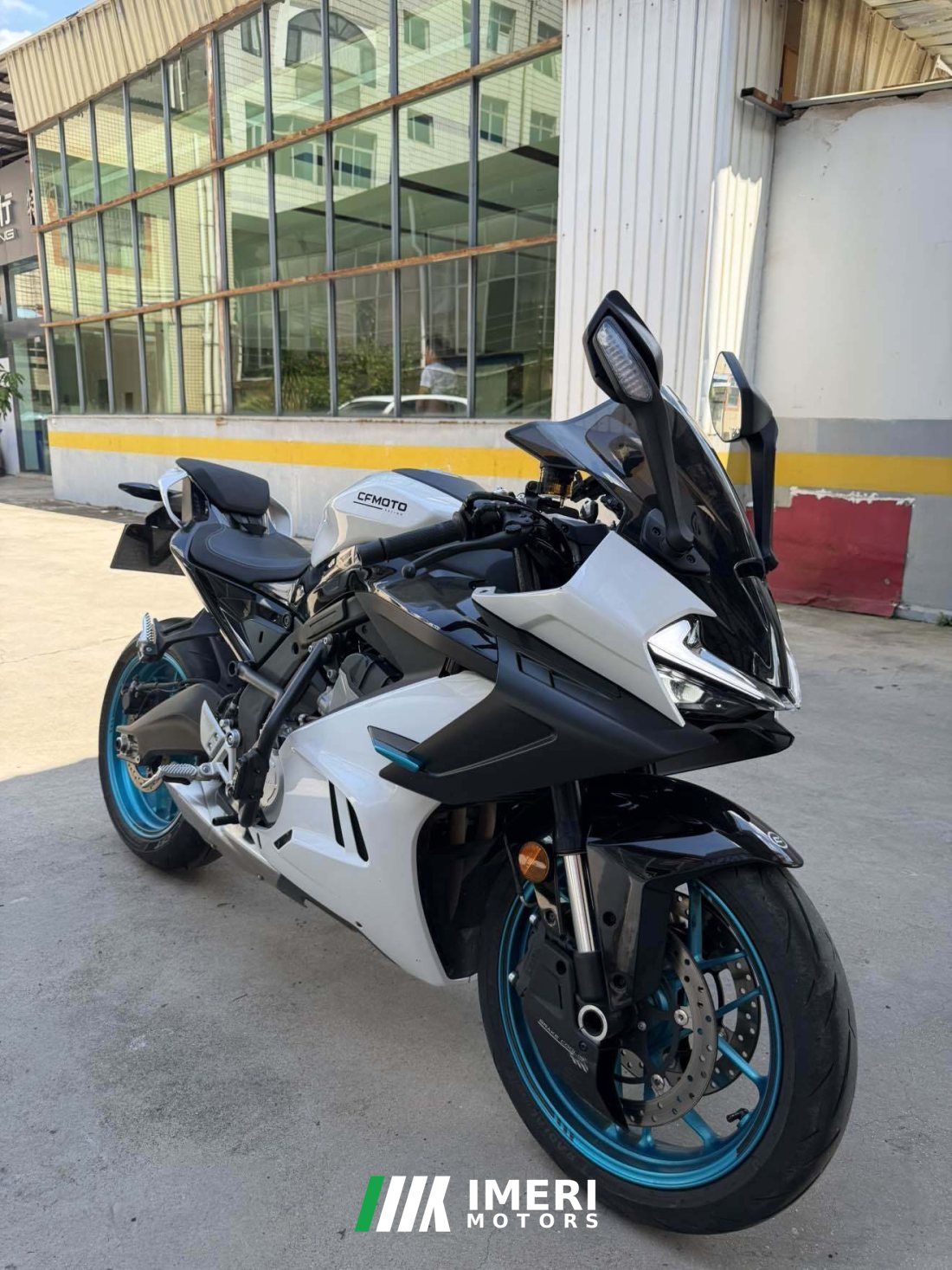 CFMOTO 675SR-R - мотоцикл из Китая