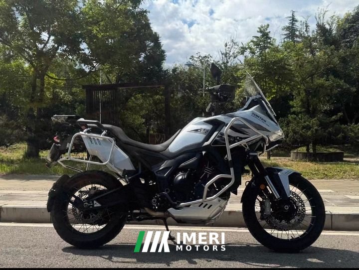 2026 Zontes 703F 700 cc