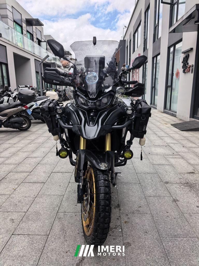 Benelli TRK702 700 cc - мотоцикл из Китая