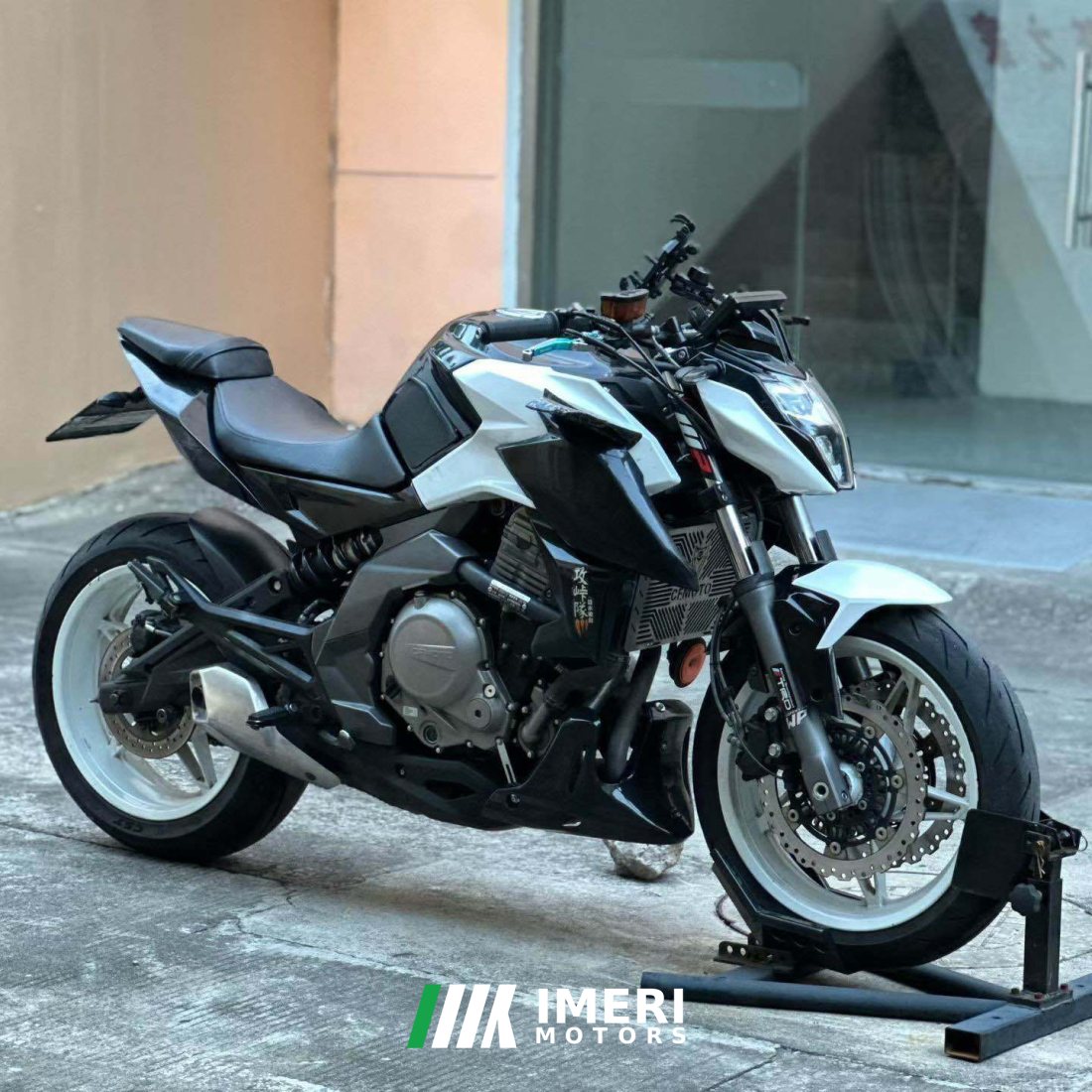 CFMOTO 650NK - мотоцикл из Китая