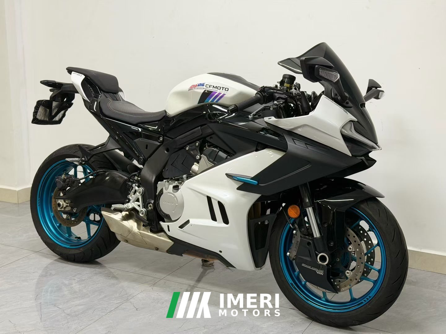 2024 CFMOTO 675SR-R