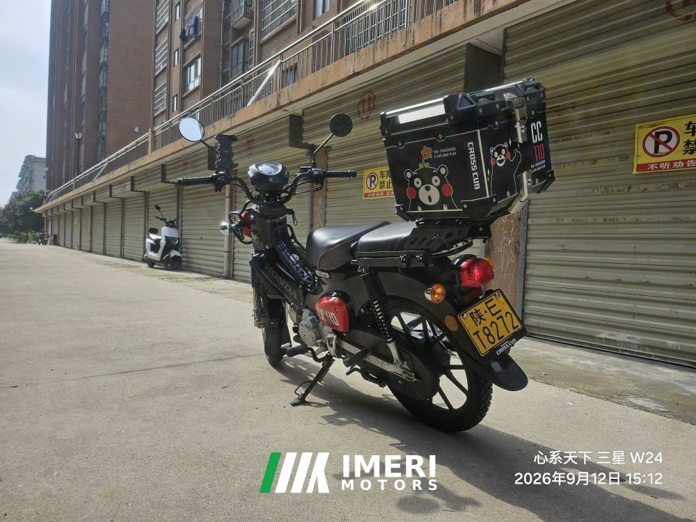 Sundiro Honda Cross Cub 110 cc - мотоцикл из Китая