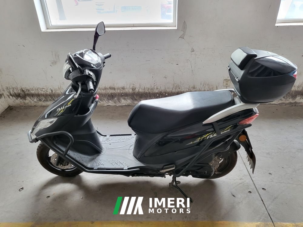 Jinan Suzuki UU125i - мотоцикл из Китая