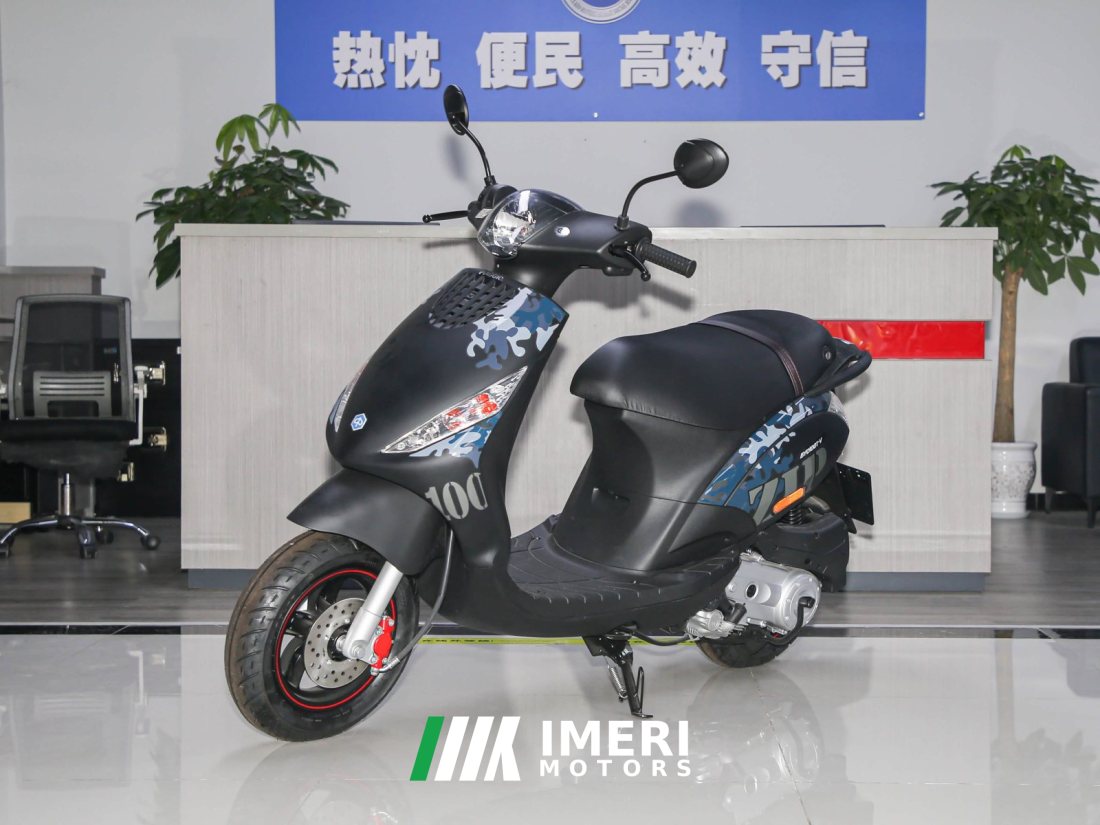 Piaggio ZIP 50 - мотоцикл из Китая