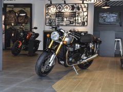 Triumph Thruxton - фото 10