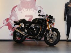 Triumph Thruxton - фото 3