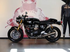 Triumph Thruxton - фото 4