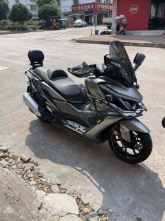 SYM Cruisym400 - фото 1