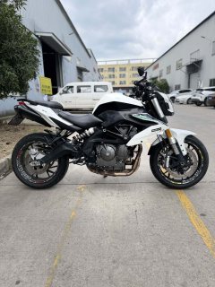 Benelli TNT600i - фото 4