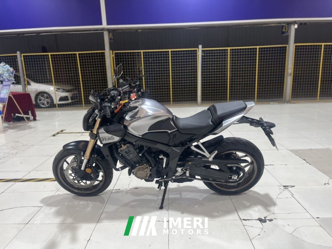 Honda CB650R - мотоцикл из Китая