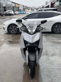 Yamaha XMAX 300 cc - фото 2