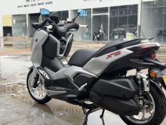 Yamaha XMAX 300 cc - фото 4
