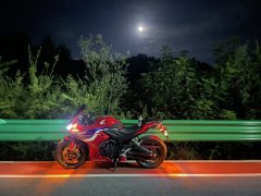 Honda CBR400R - фото 4