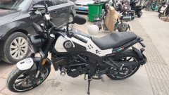 Benelli Leoncino 250 - фото 7