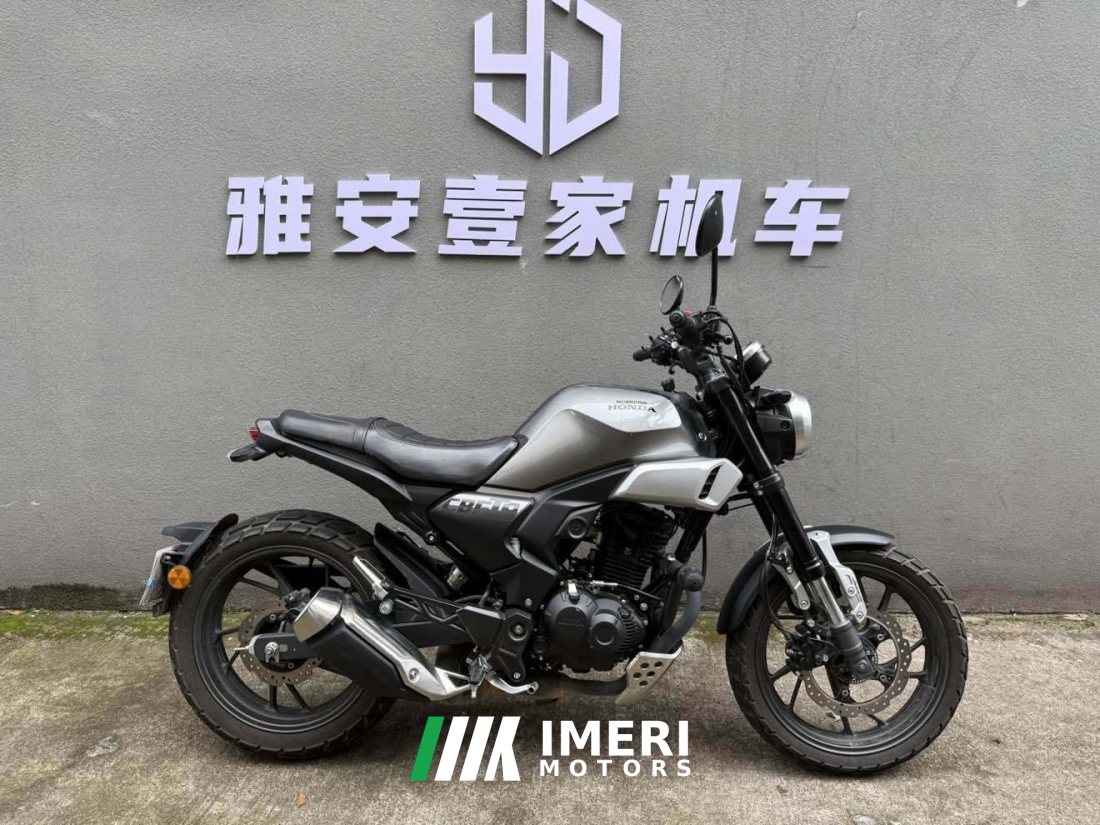 Sundiro Honda CBF190TR - мотоцикл из Китая