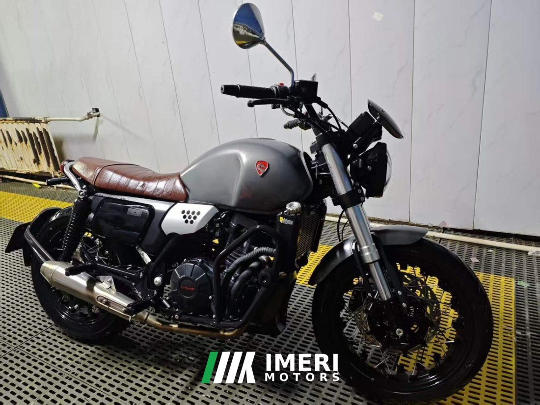 Cyclone RE3 380 cc - мотоцикл из Китая