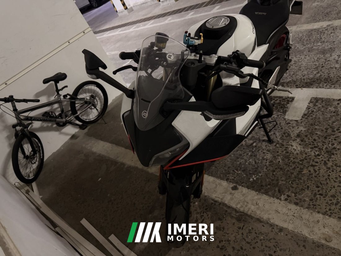 CFMOTO 450SR - мотоцикл из Китая