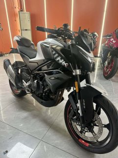 CFMOTO 450NK - фото 2
