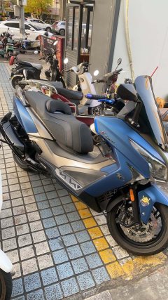 KYMCO S400 - фото 1