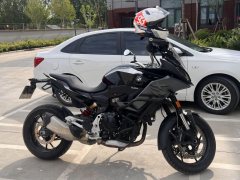 BMW F 900 XR - фото 1
