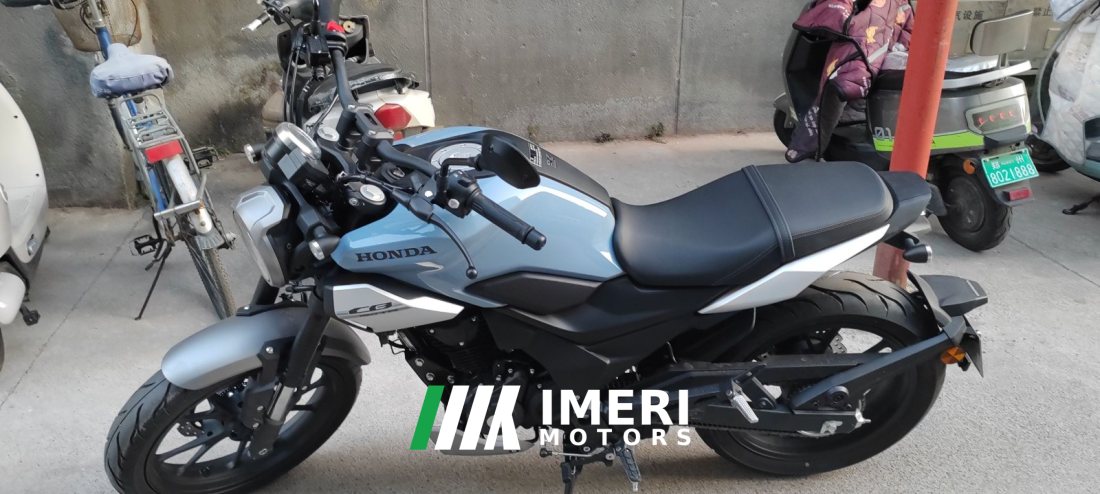 Sundiro Honda CB190TR - мотоцикл из Китая