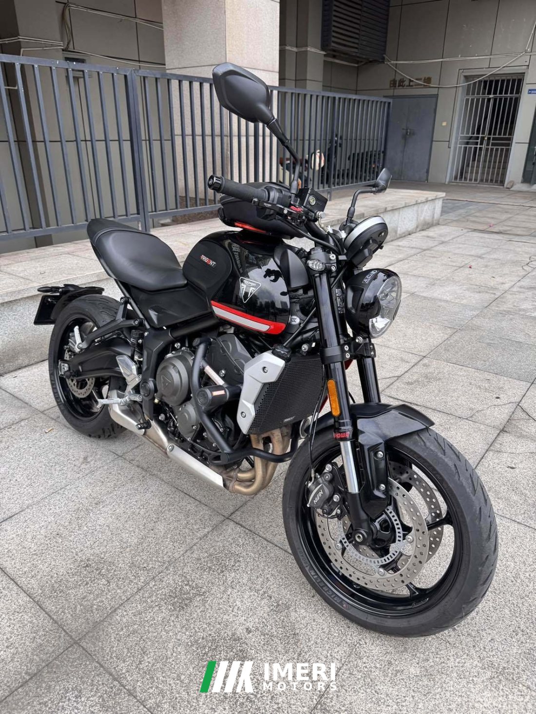Triumph Trident 660 - мотоцикл из Китая