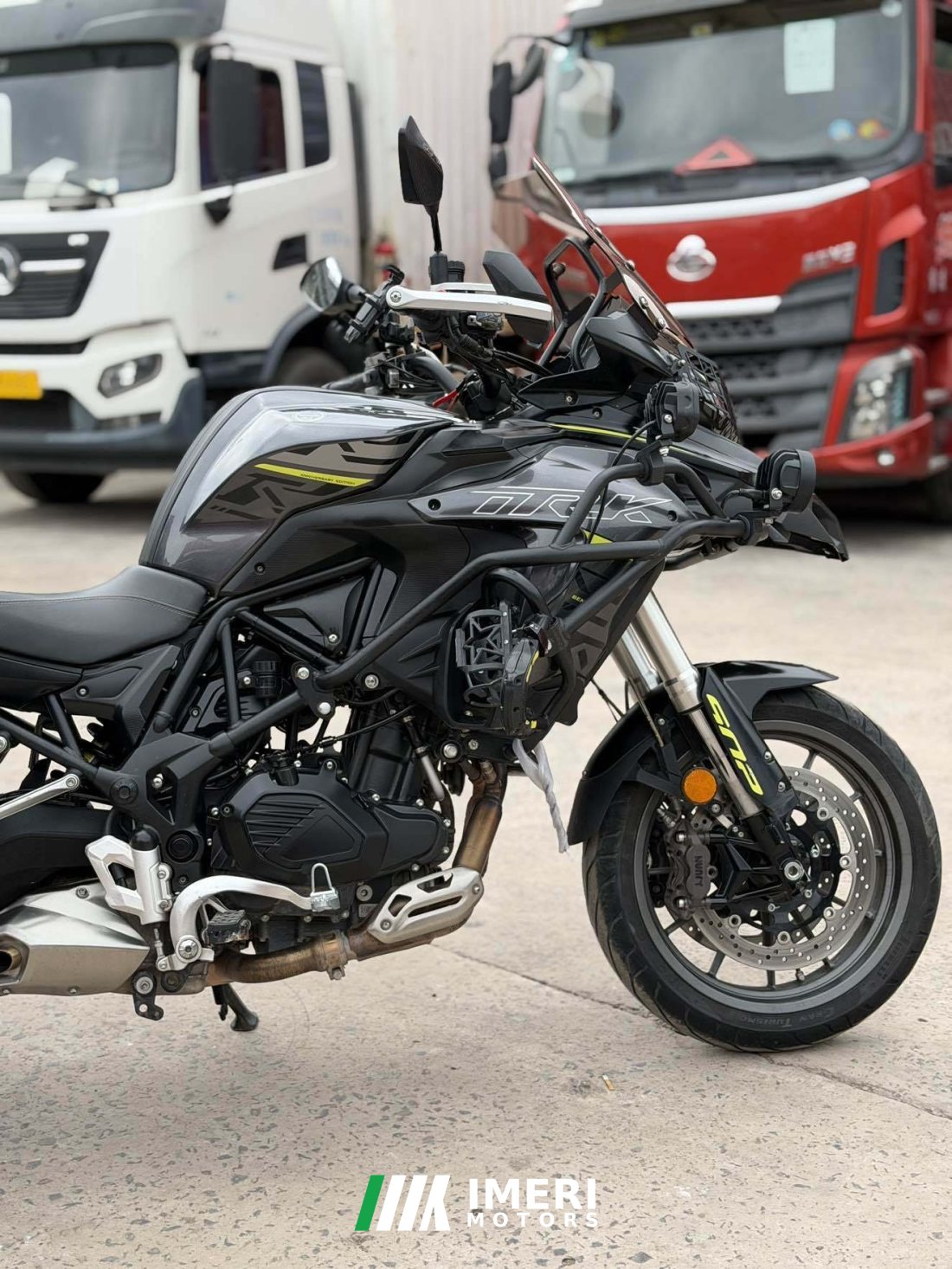 Benelli Jinpeng TRK502 500 cc - мотоцикл из Китая