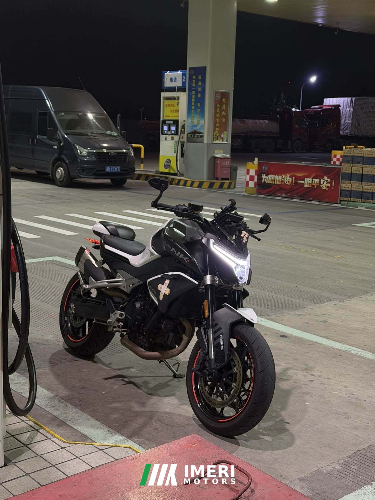 2023 CFMOTO 800NK