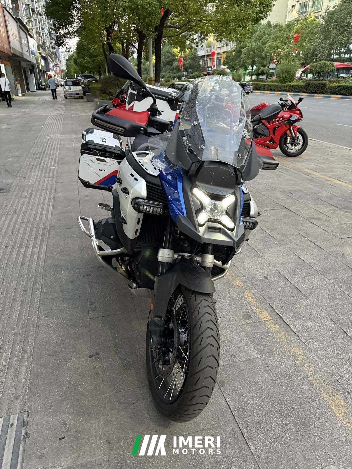 2025 BMW R 1300 GS