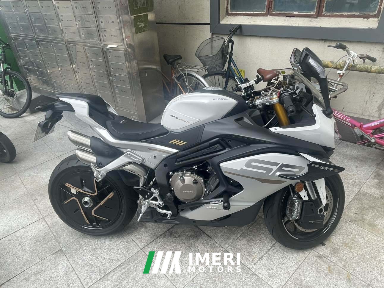 2025 CFMOTO 750SR-S