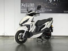 Plus 125 - фото 1