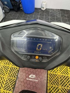 QJMOTOR Hong 125 - фото 9