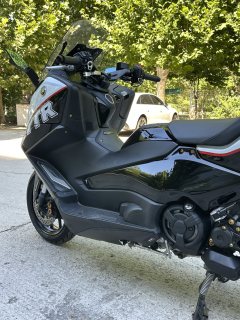 Yamaha TMAX 560 cc - фото 6