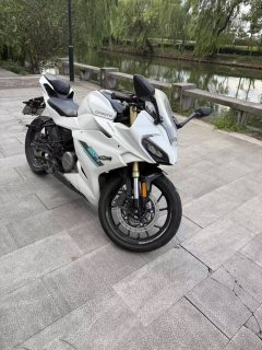 CFMOTO 250SR - фото 1