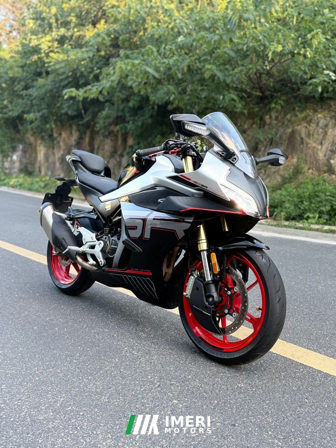 CFMOTO 450SR - мотоцикл из Китая