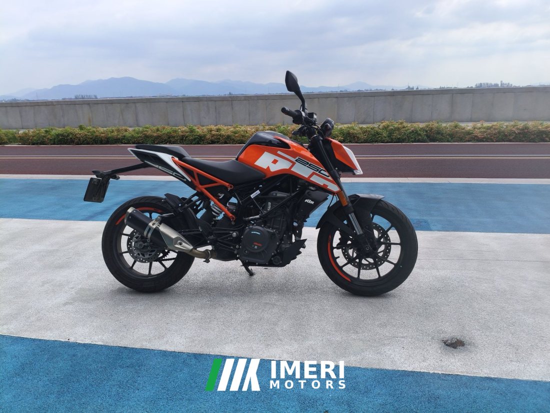 KTMR2R 250 Duke - мотоцикл из Китая