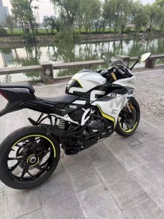 CFMOTO 250SR - фото 3