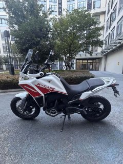 Moto Morini X-Cape 650 - фото 1