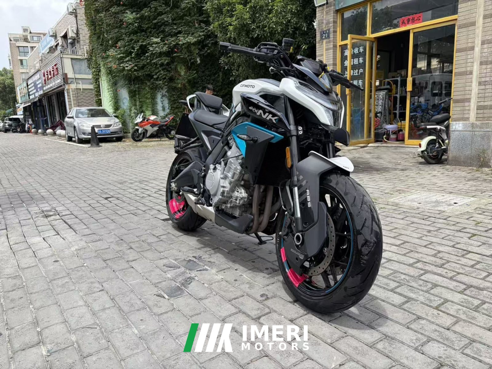 2025 CFMOTO 675NK