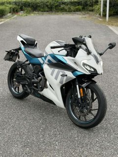 CFMOTO 250SR - фото 1