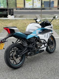 CFMOTO 250SR - фото 2